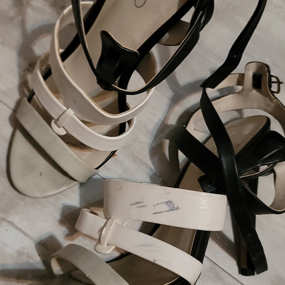 Aldo black white and gray sandals - Picture 2 of 2